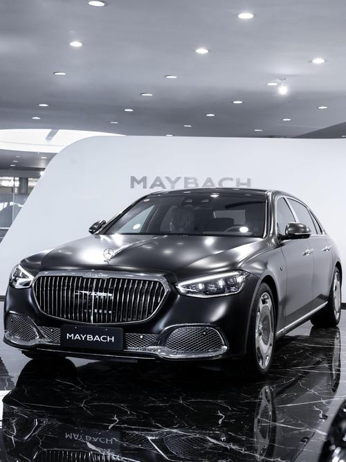 佛山223岚图汽车的售后服务让用户无忧出行，迈巴赫未来的豪华车趋势